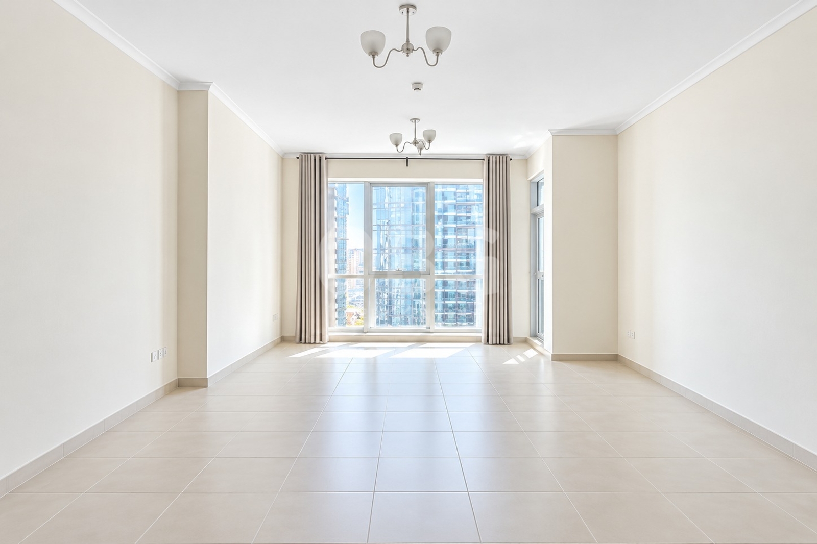 Best 1BR | Biggest Layout | 2 Bathrooms
