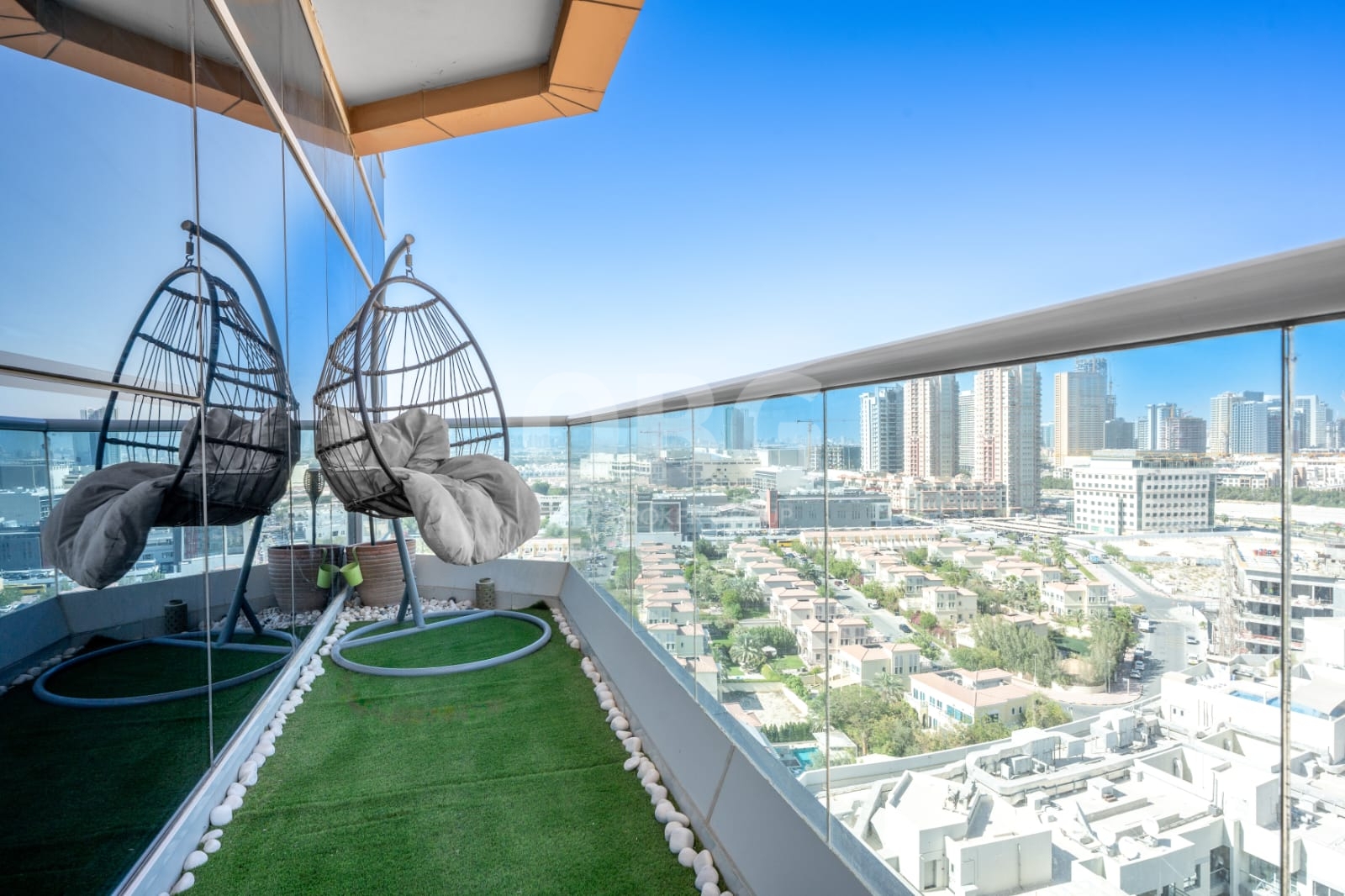 Vacant | Fully Furnished | Renovated