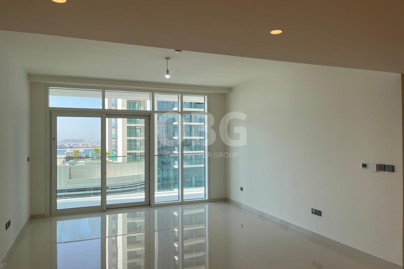 Palm View | Spacious Layout | Vacant Soon