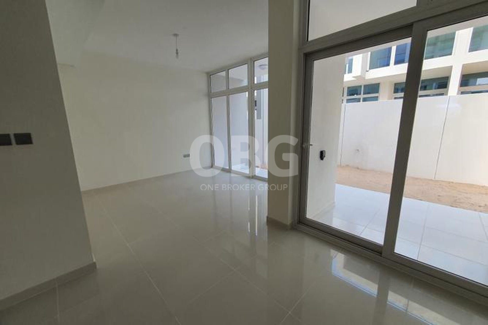 3BR | Back to back | Vacant | Negotiable