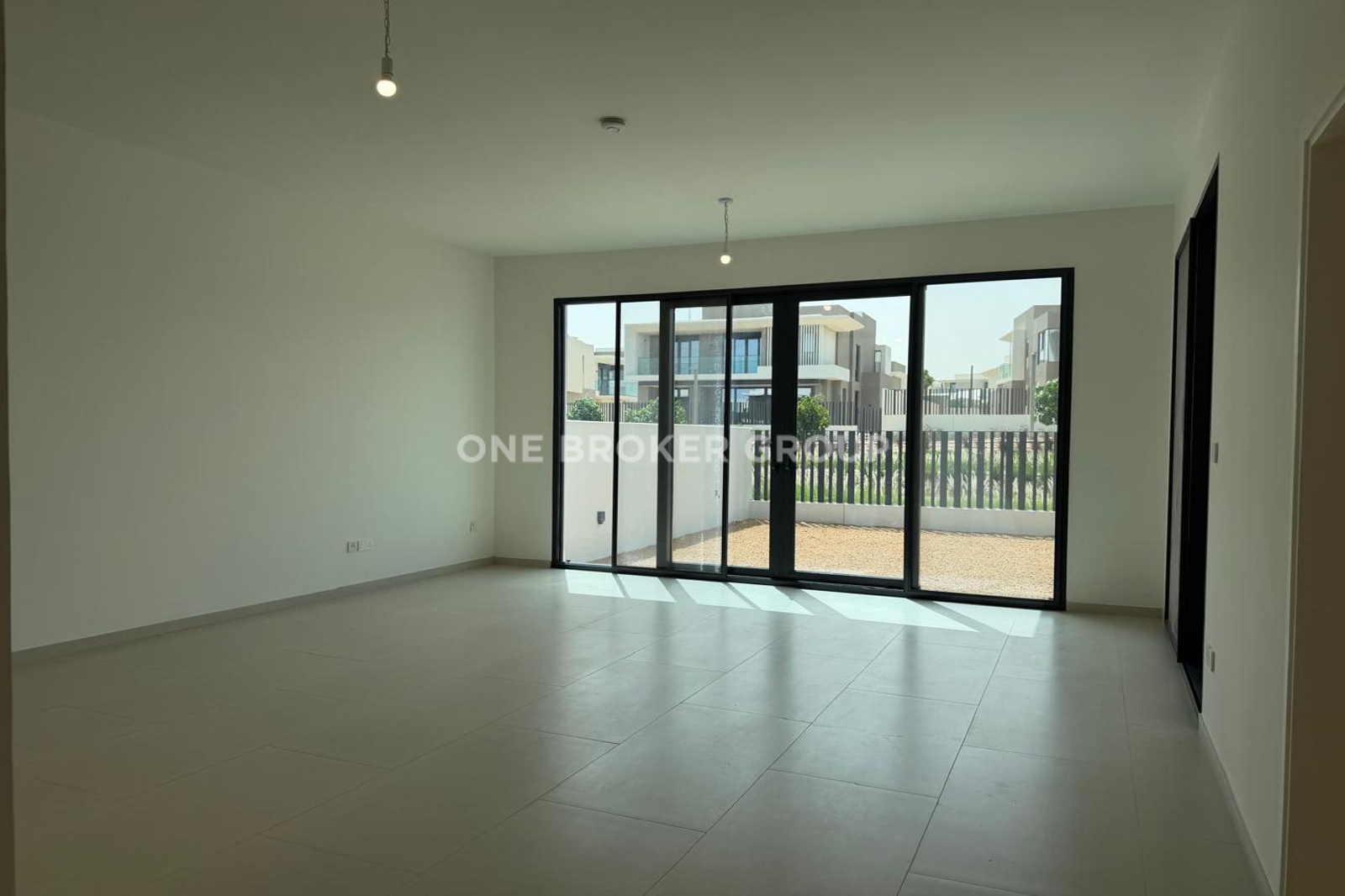 Corner | Single Row | Opp Clubhouse | Negotiable