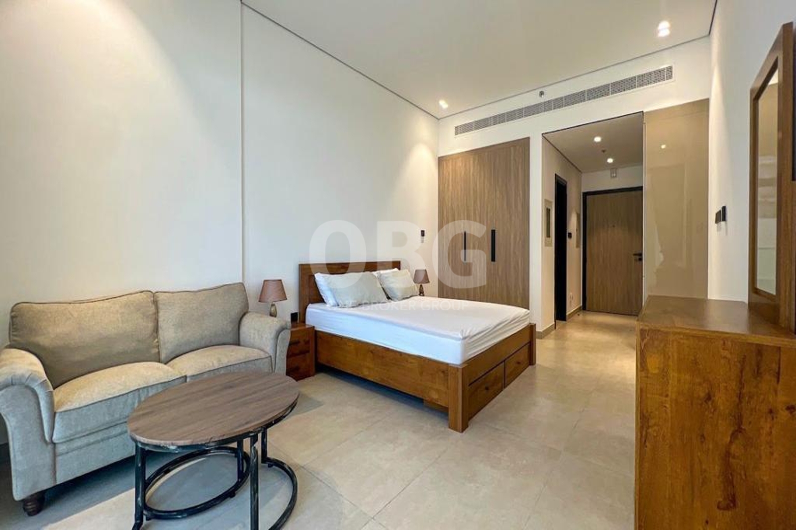 Spacious | Fitted interiors | Vacant