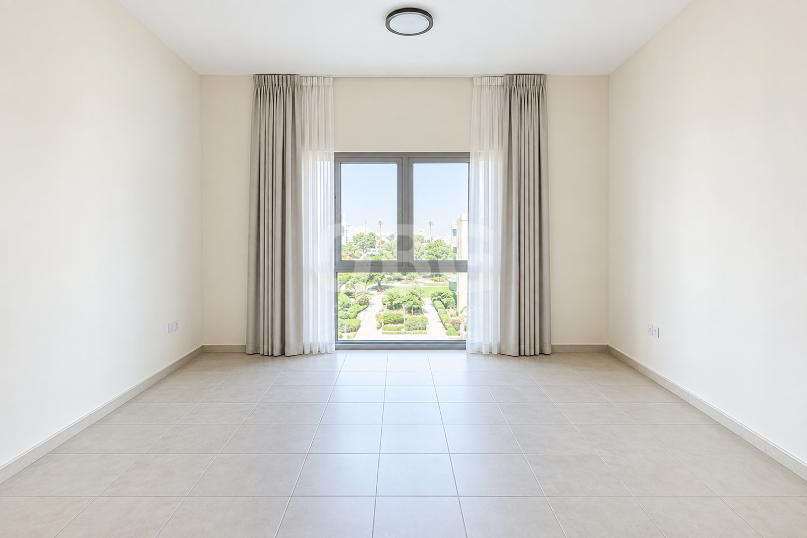 Vacant Now | Park View | Well Maintained